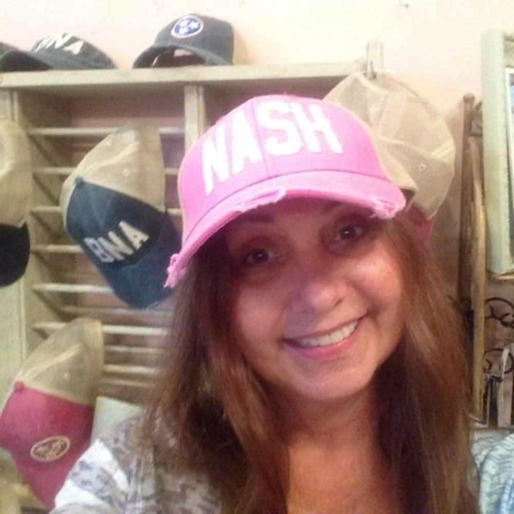 Meet your Posher, Donna